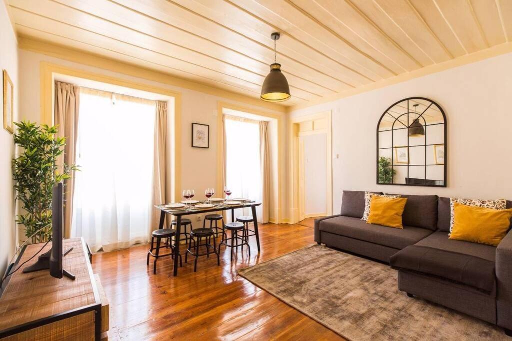 Ola Lisbon - Castelo IV Apartman Kültér fotó