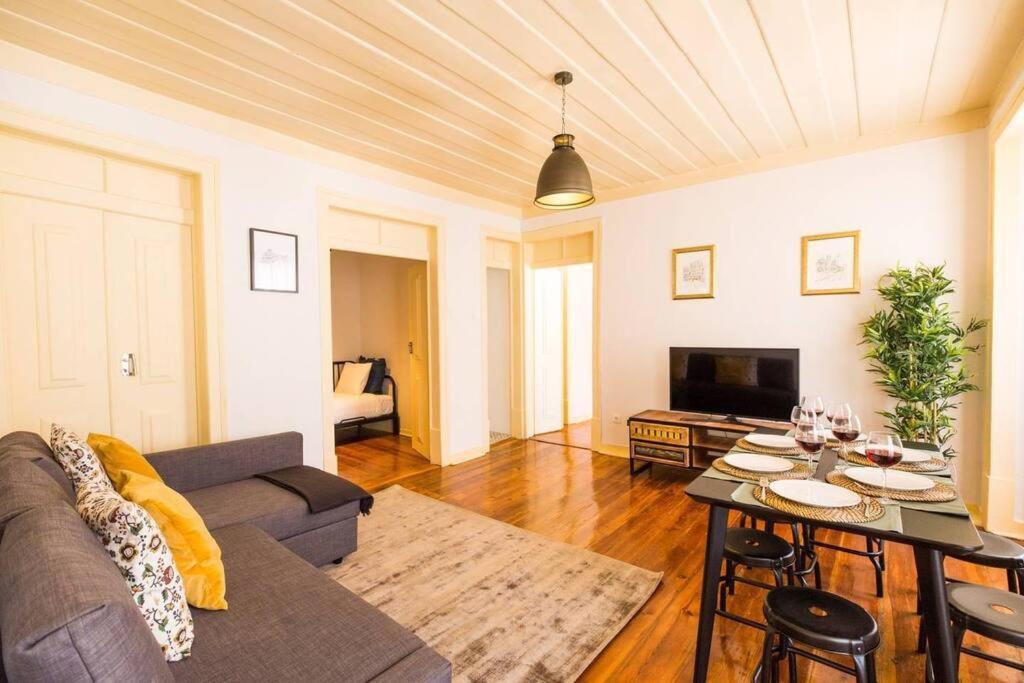 Ola Lisbon - Castelo IV Apartman Kültér fotó